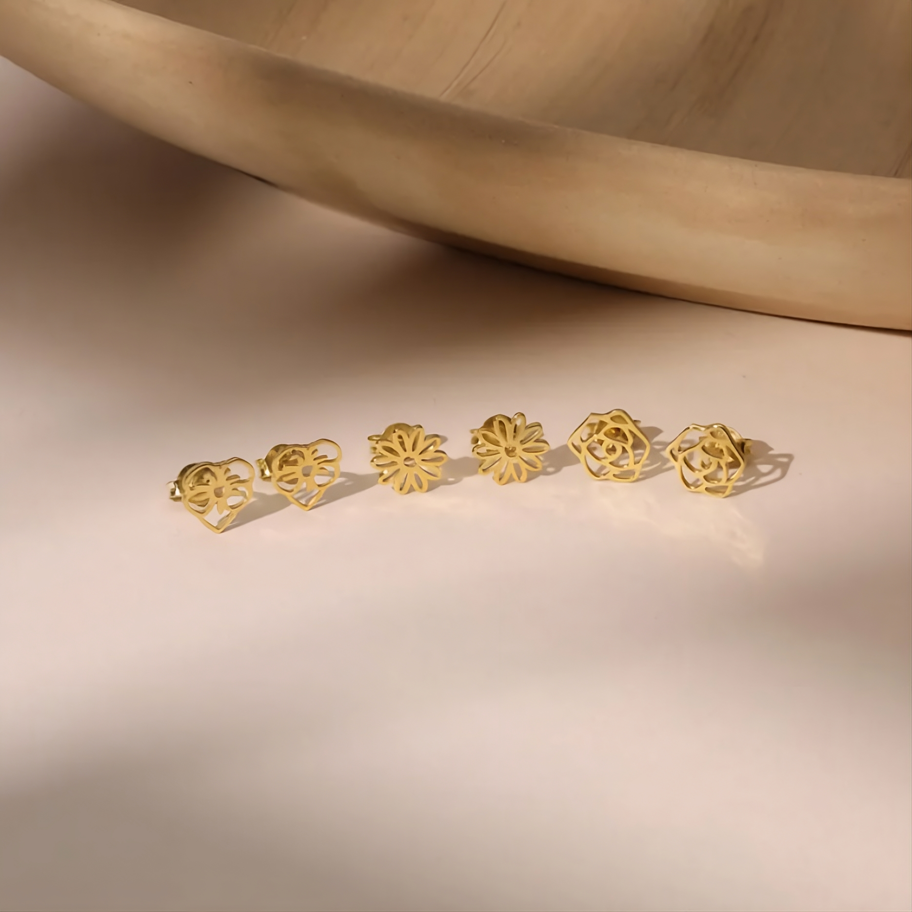 Birthflower Stud Earring