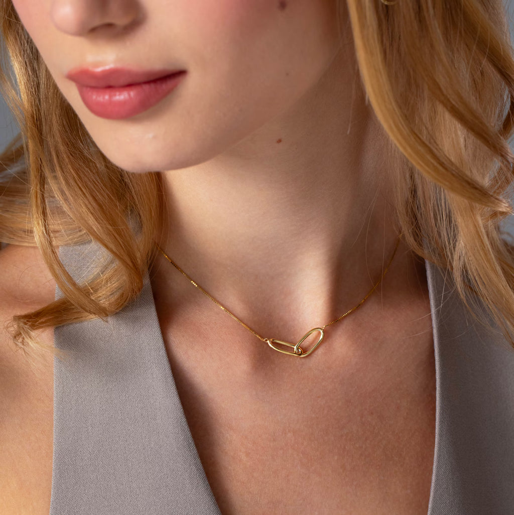 Linked Pendant Necklace