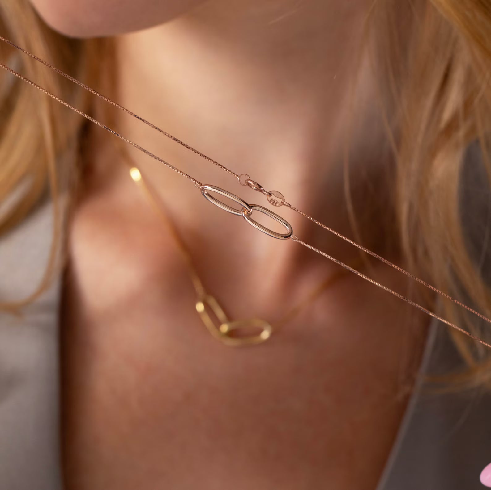 Linked Pendant Necklace