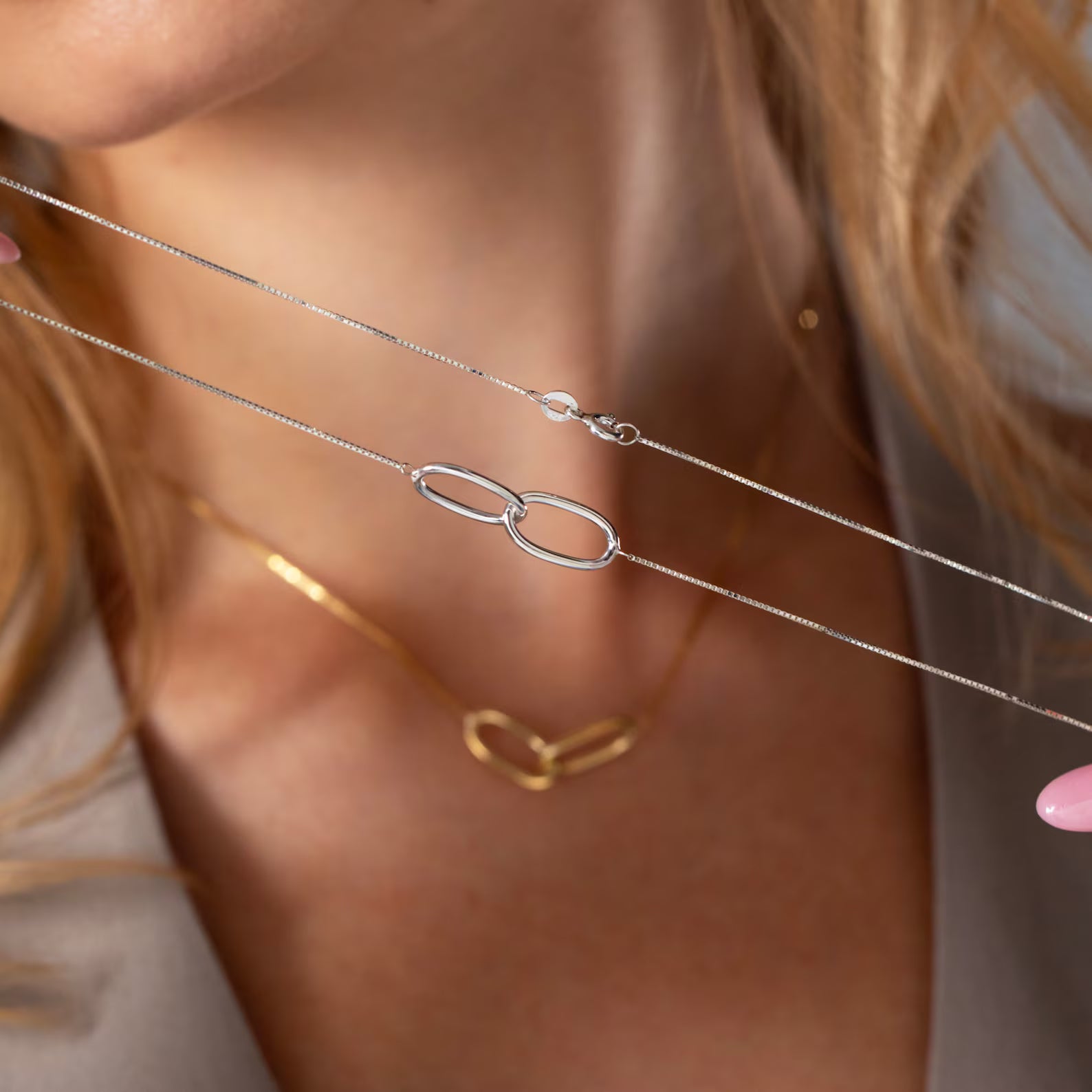 Linked Pendant Necklace